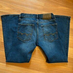 Last chance! American Eagle Core Flex Original Straight Jeans